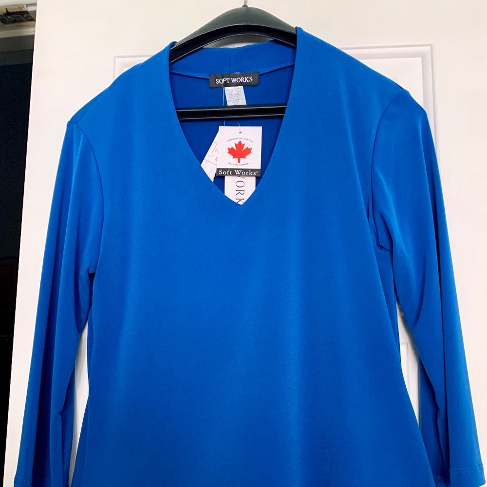 NWT Ladies Top